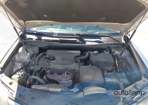 2012 Toyota Camry Se z USA, uszkodzony, nr VIN 4T1BF1FK4CU610658